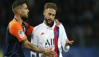 النجم البرازيلي نيمار والجزائري ديلور