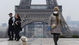 كورونا ينتشر في العاصمة الفرنسية باريس