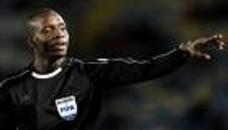 الزمالك ضد الرجاء.. مهندس تتويجات الكونفدرالية يحكم موقعة "الأبطال"