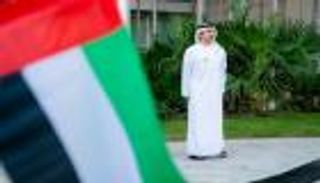 عبدالله بن زايد: نتطلع في يوم العلم لمسيرة متجددة من الإنجازات