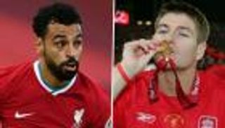 محمد صلاح يظهر رد فعله بعد معادلة أسطورة ليفربول
