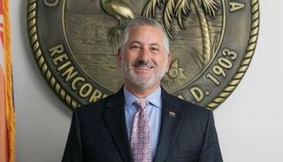 ريك كريسمان عمدة مدينة سان بطرسبرج