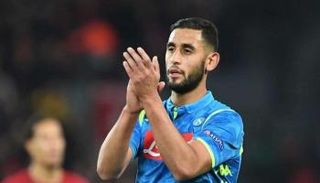 فوزي غلام لاعب نابولي