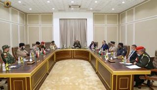 جانب من اجتماع حفتر ورئيس الحكومة ووزير الداخلية 