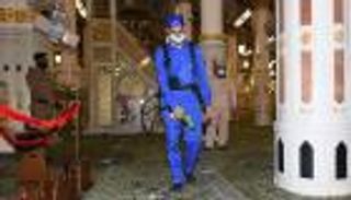 تعقيم المسجد النبوي 10 مرات يوميا.. بيئة آمنة من كورونا