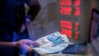 في 10 أشهر.. تخبط أردوغان يفقد احتياطي تركيا 38 مليار دولار