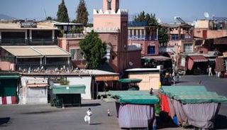 ميدان في مدينة مراكش خلال حظر التجول