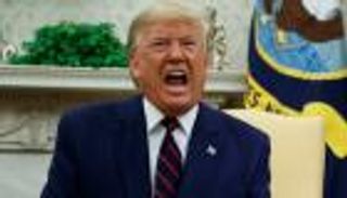 أغنية عمرها 42 عاما تضع ترامب في ورطة