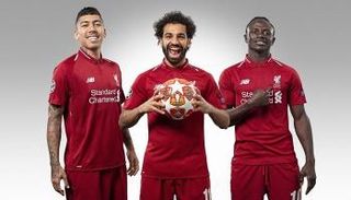 محمد صلاح مع ماني وفيرمينو ثلاثي هجوم ليفربول