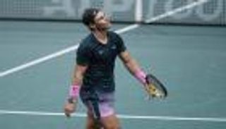 العقدة مستمرة.. نادال يواصل الفشل في بطولة باريس للتنس