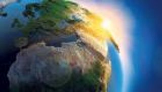 4 فيديوهات من أغرب مزارع العالم.. جثث بشرية وثعابين سامة