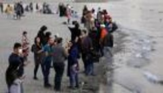 إيران تسجل زيادة قياسية في إصابات كورونا اليومية