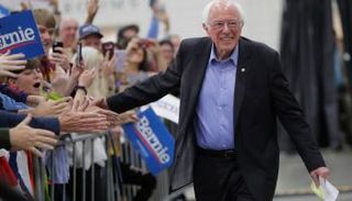  السيناتور الأمريكي بيرني ساندرز 