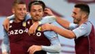 أستون فيلا والبريمييرليج.. من شبح الهبوط إلى صراع القمة