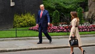 ترامب وزوجته ميلانيا 