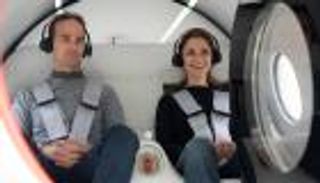 "فيرجن هايبرلوب" تكمل أول رحلة.. أسرع من الطائرة