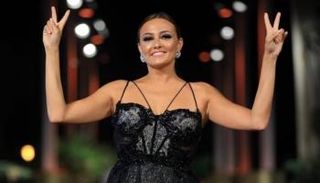 الفنانة المصرية بشرى