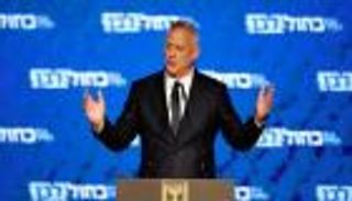 جانتس يدعو عباس لاستئناف المفاوضات لإيجاد حل