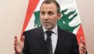باسيل "المعاقب" يفجر تشكيل حكومة لبنان.. باريس تتدخل