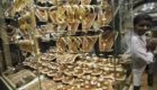 أسعار الذهب في مصر.. عيار 21 يتنازل عن مكاسب الصباح