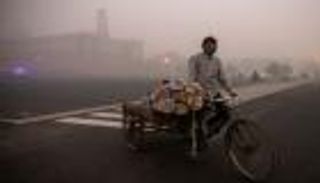 أكبر حصيلة لوفيات كورونا في دلهي.. و"تلوث الهواء" متهم رئيسي