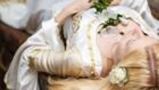 15 دقيقة زواجا تكفي.. وفاة العروس عقب الزفاف