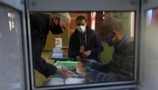 تصويت الجزائريين في استفتاء الدستور - أرشيفية