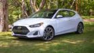 سعر هيونداي فيلوستر 2021 .. وسر تصنيفها ضمن الأعلى أداءً في فئتها