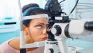 الساد يقود إلى العمى.. 10 إجابات عن أسبابه وطرق علاجه 