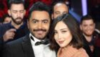 تامر حسني بأول ظهور بعد الانفصال.. "ابتسامة عريضة"