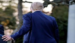 الرئيس الأمريكي المنتهية ولايته دونالد ترامب- أ ف ب