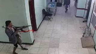 عناصر إخوانية تصفي مواطنا داخل مستشفى بتعز