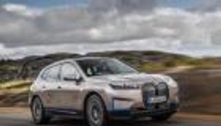 بمفهوم Shy-Tech.. بي إم دبليو تكشف موعد إطلاق طرازها الكهربائي IX