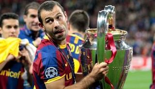 خافيير ماسكيرانو بقميص برشلونة