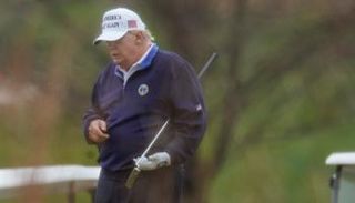 ترامب في ملعب الجولف 