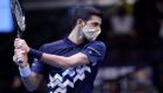 برقم استثنائي.. ديوكوفيتش يختتم الموسم على عرش التنس