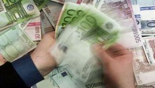 سعر اليورو في مصر اليوم الإثنين