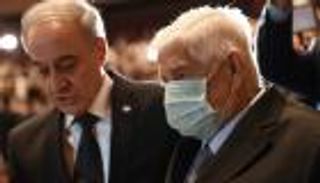 آخر صورة لـ"المعلم".. بدا وكأنه يودع سوريا