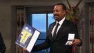 لجنة "نوبل" تدعو آبي أحمد وأطراف صراع تجراي لحل النزاع سلميا