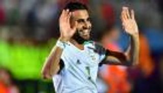 مرشح لـ"بوشكاش".. إشادات عالمية بهدف محرز ضد زيمبابوي