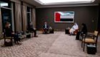 عبدالله بن زايد وملادينوف يبحثان دفع السلام الفلسطيني الإسرائيلي