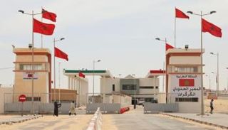 معبر الكركرات الحدودي من الناحية المغربية