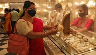  متجر لبيع المشغولات الذهبية في السعودية 