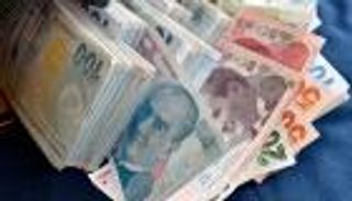 الليرة التركية تستأنف الخسائر وتحبط تحركات البنك المركزي