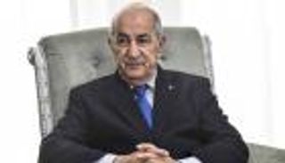 شهر على غياب تبون.. إلغاء 8 اجتماعات وتعطل 3 قرارات