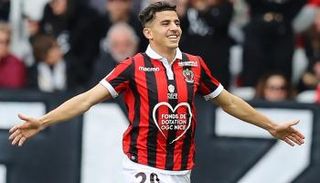 يوسف عطال لاعب نيس الفرنسي