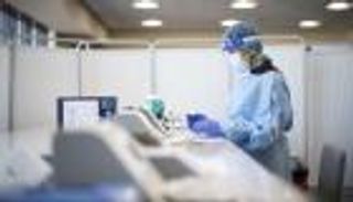 4 أسابيع خالية من كورونا.. سر رحلة الخطوط الجوية المتحدة رقم 14