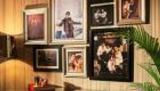 شاروخان يكشف للمرة الأولى عن محتويات منزله