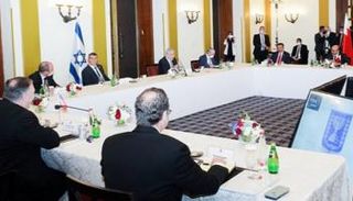 جلسة المباحثات الثلاثية المشتركة التي عقدت في تل أبيب