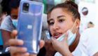 بالصور.. سارة المغربية تعثر على أحمد بعد مغامرة في جزر الكناري